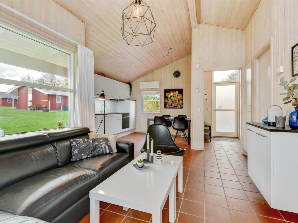 Holiday Home Helga - 100M From The Sea In Se Jutland By Interhome Mommark Екстериор снимка